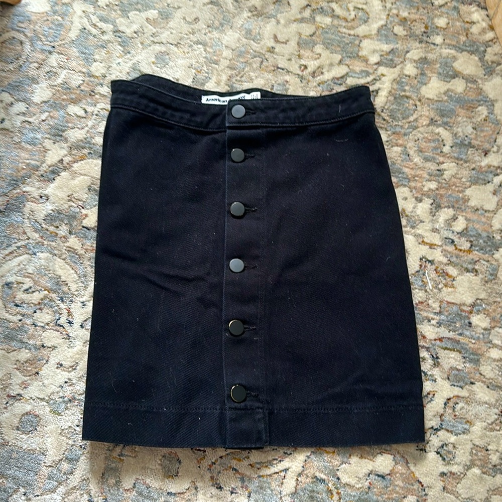 Iconic American apparel button front denim skirt